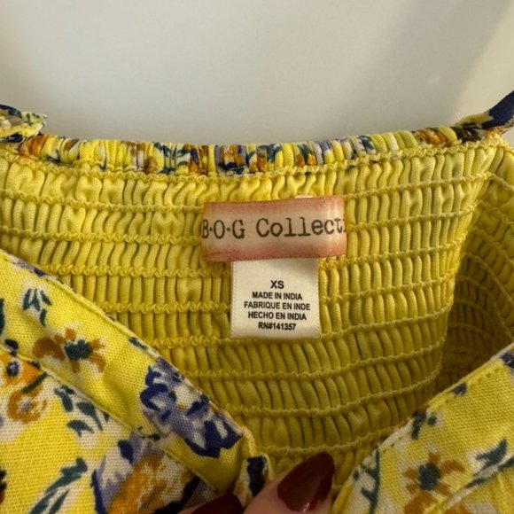 Floral Crop Top - Picture 3 of 4